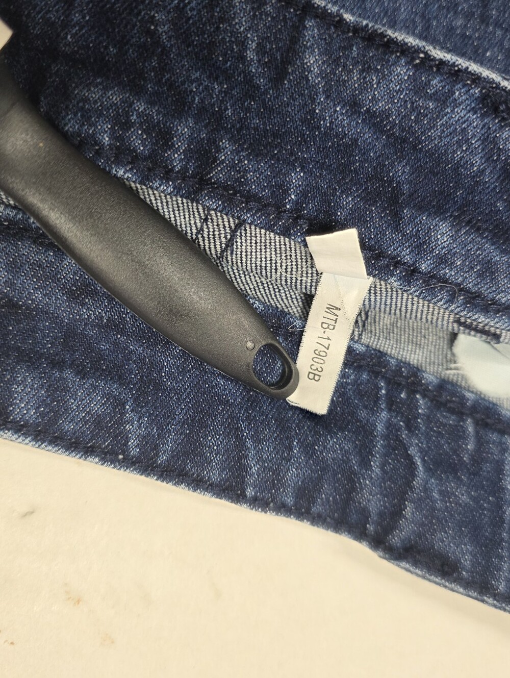 Madewell Denim Utility Zip Skirt - Picture 12 of 15